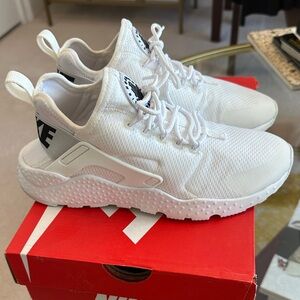 Nike Air Huarache White Run Ultra Sneakers